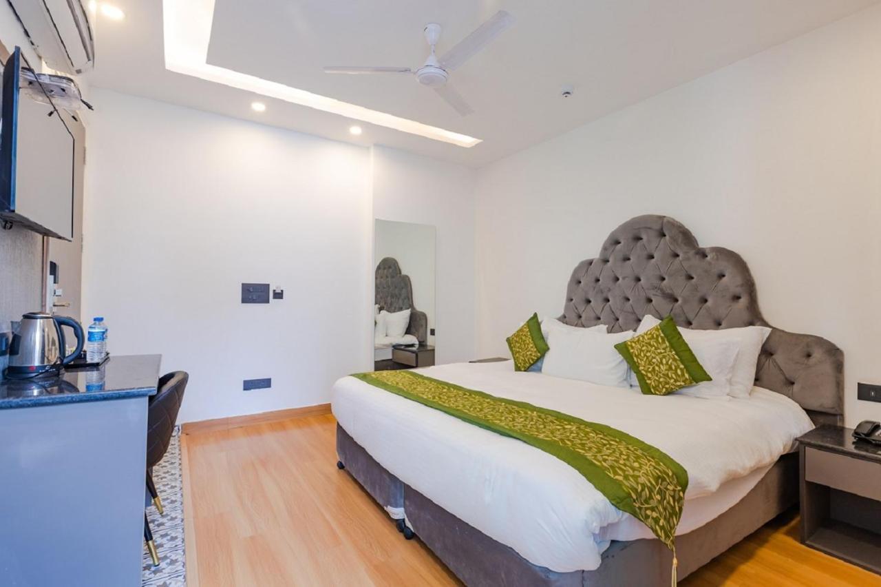 Mayur By Roomsinc Delhi 뉴델리 외부 사진
